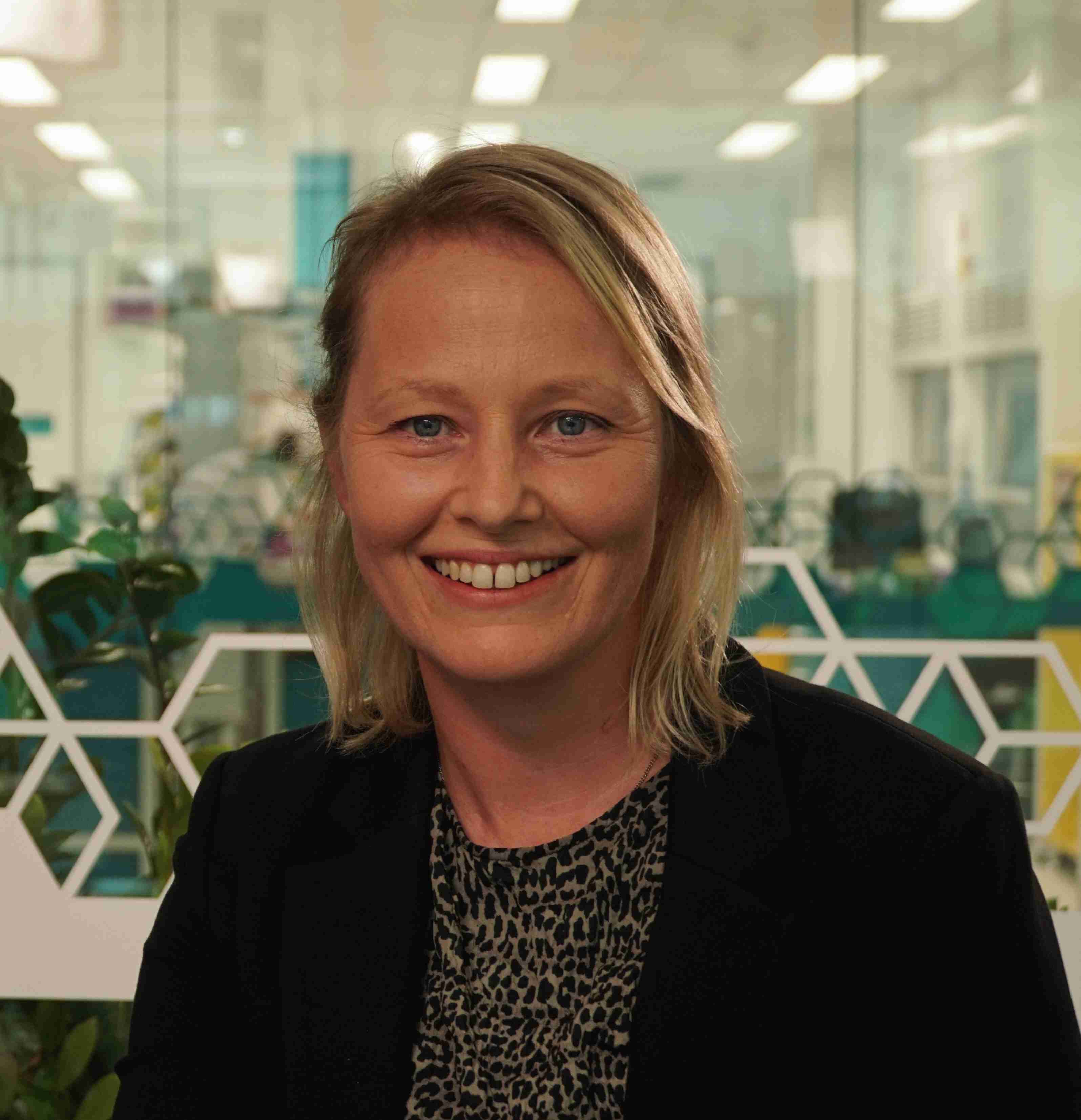 Associate Professor Shannon Simpson